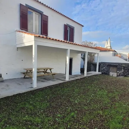 Jardim Camélias * Madalena (Azores)