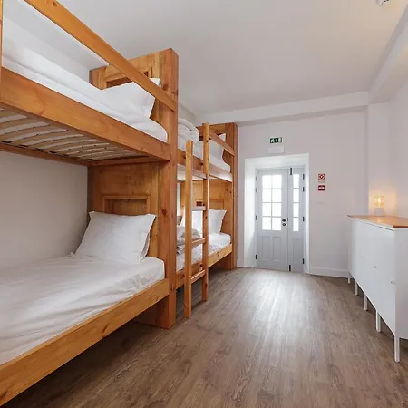 Hostel Jardim Camelias