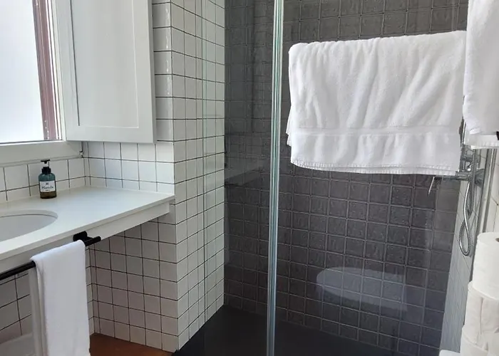 Albergue Jardim Camelias *